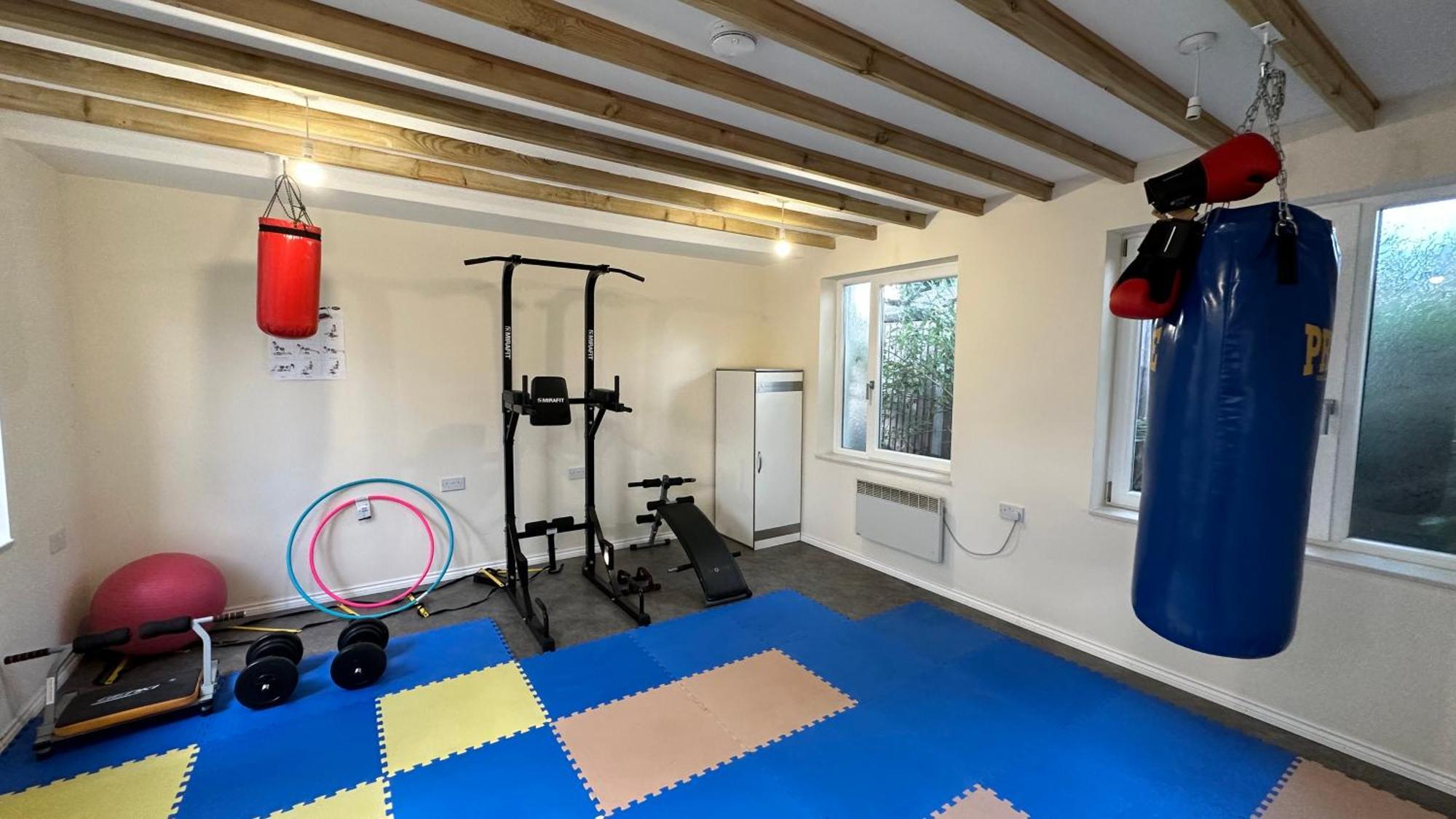 North London A Spacious 7 Bedroom House Accommodating Up To 18 People Complete With Own Gym And Table Tennis Buitenkant foto