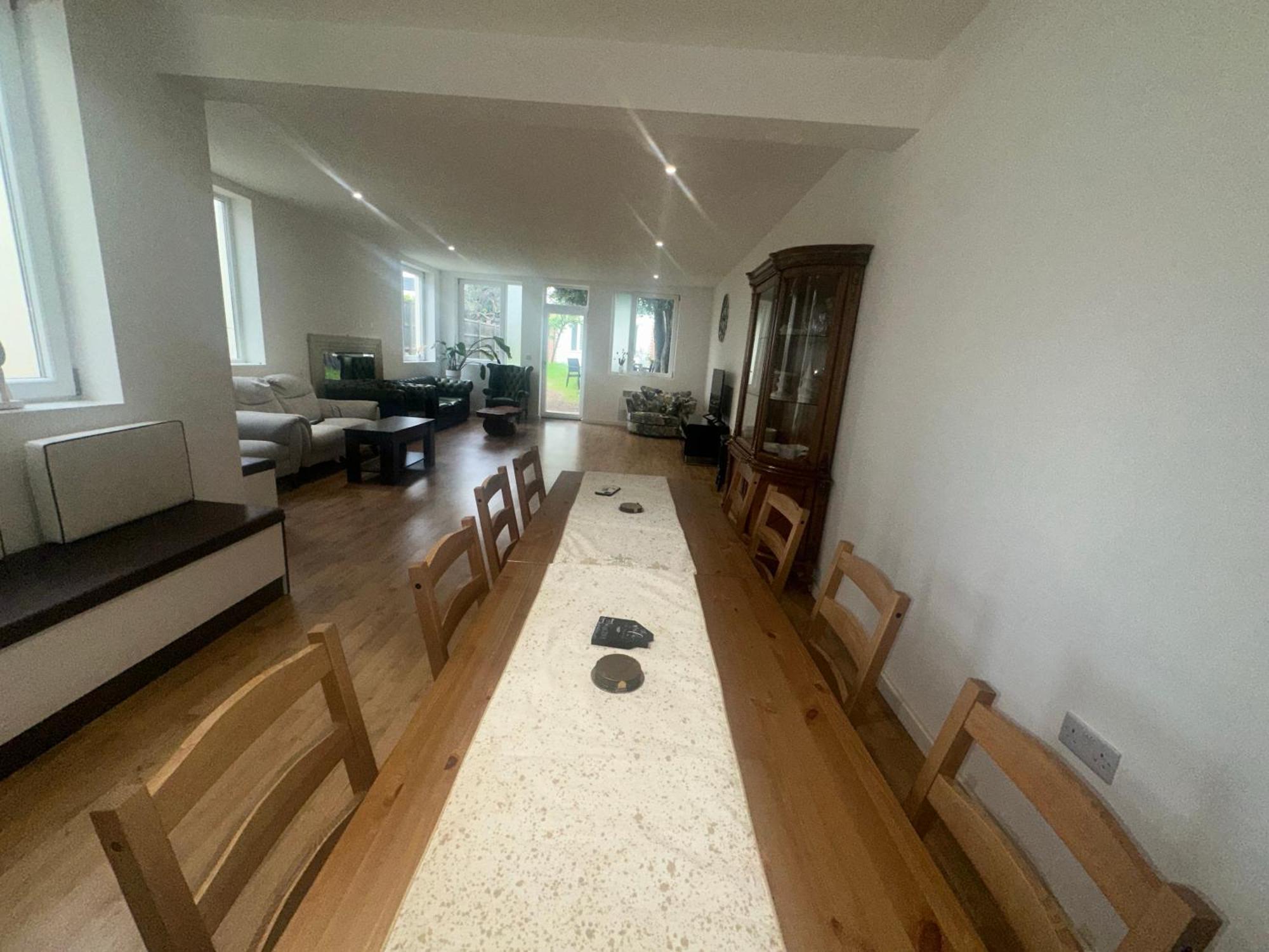 North London A Spacious 7 Bedroom House Accommodating Up To 18 People Complete With Own Gym And Table Tennis Buitenkant foto
