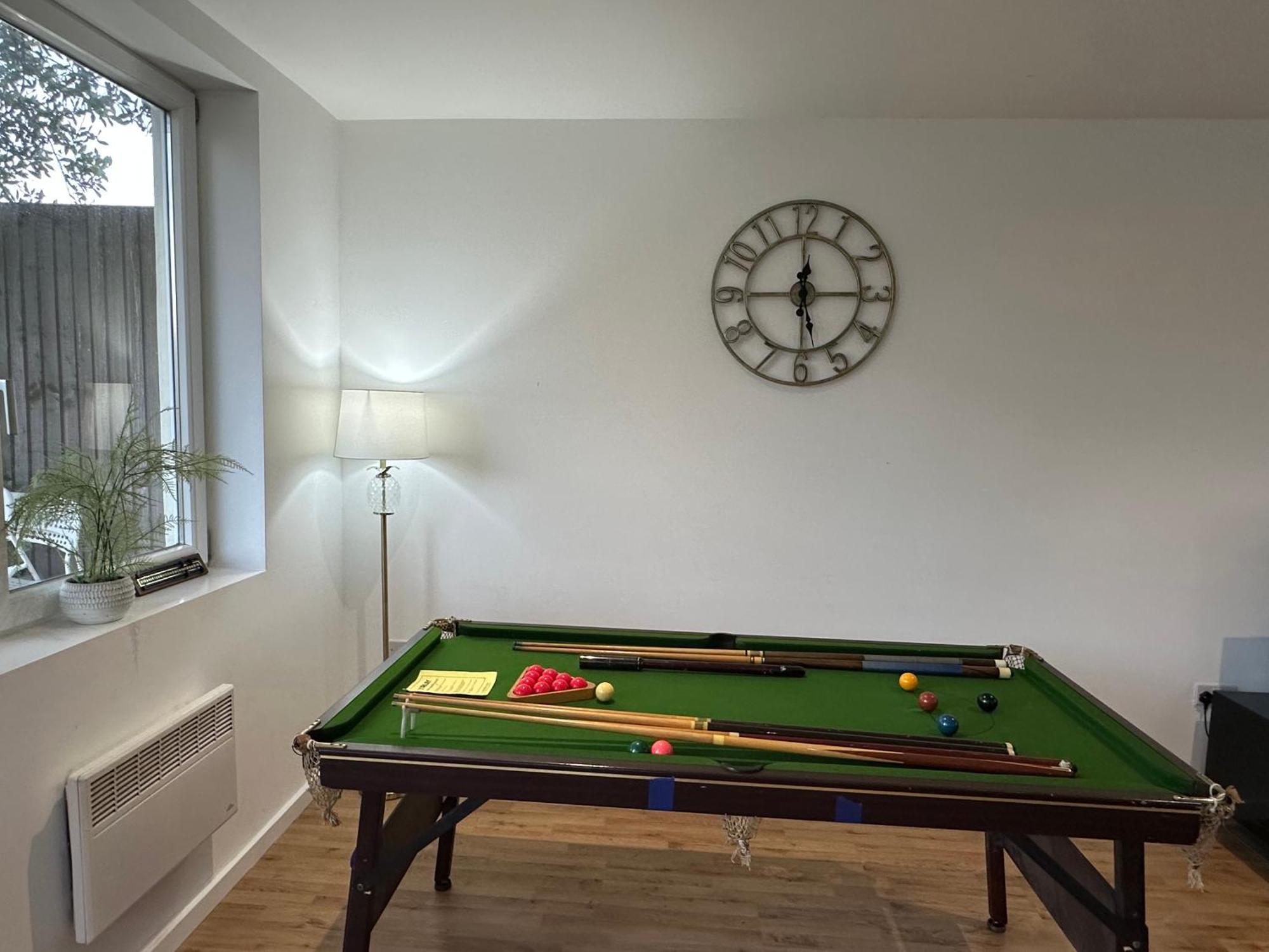 North London A Spacious 7 Bedroom House Accommodating Up To 18 People Complete With Own Gym And Table Tennis Buitenkant foto
